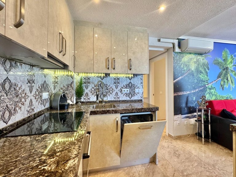 Apartment for Sale in Costa Blanca Torrevieja, Alicante 20