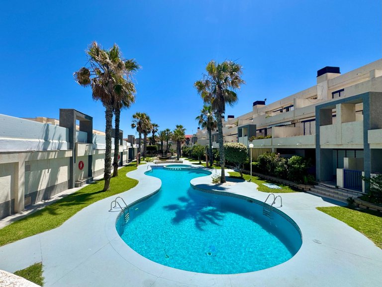 Apartment for Sale in Costa Blanca Torrevieja, Alicante 24
