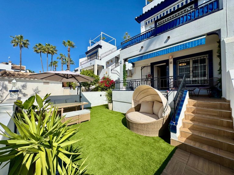 Villa for Sale in Orihuela Costa, Alicante 2
