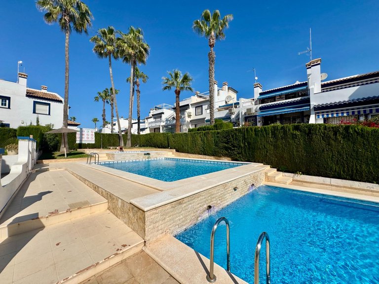 Villa for Sale in Orihuela Costa, Alicante 32