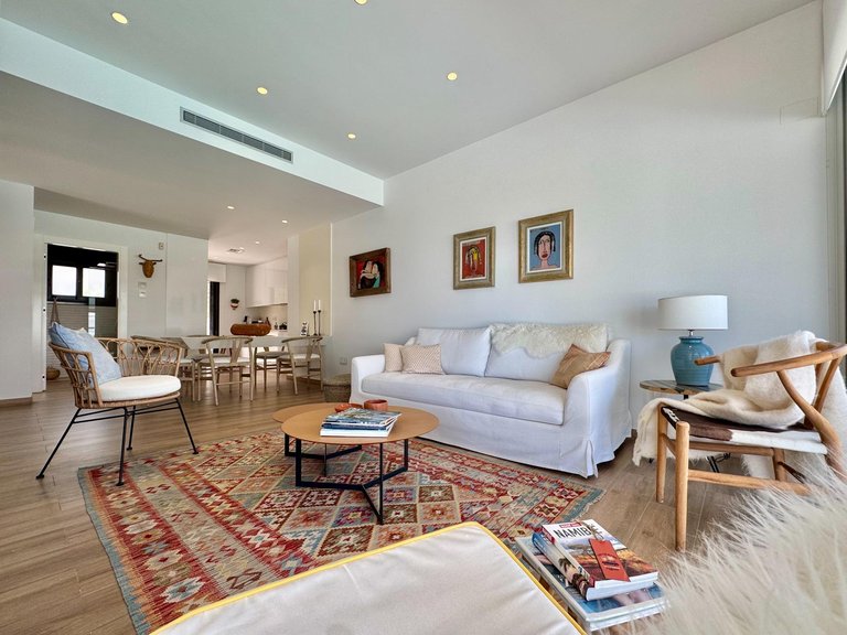 Villa for Sale in Inland San Miguel De Salinas, Alicante 32