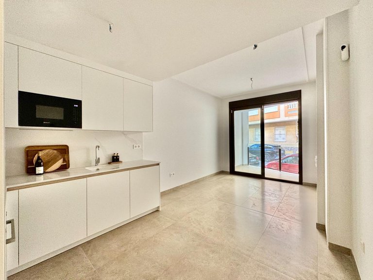 Apartment for Sale in Torrevieja, Alicante 14