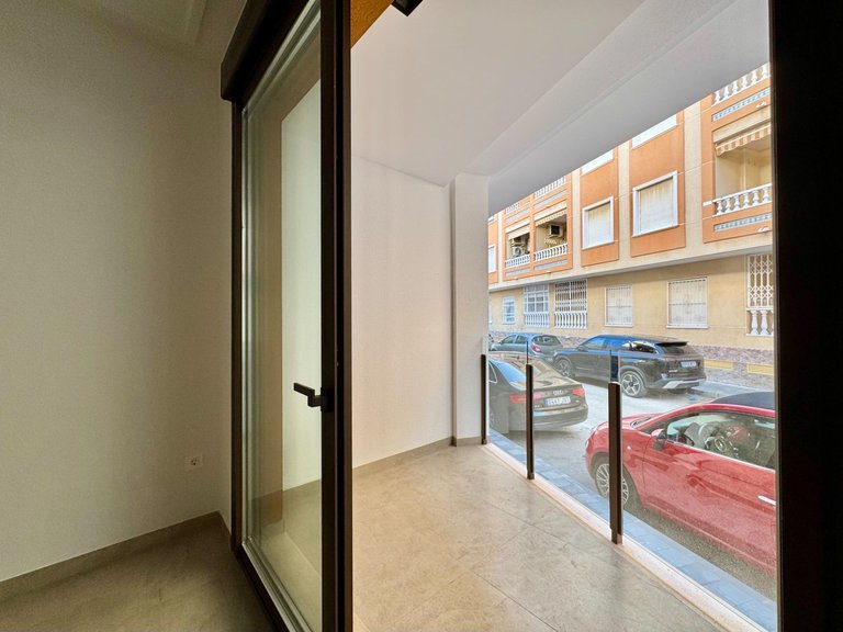 Apartment for Sale in Torrevieja, Alicante 22