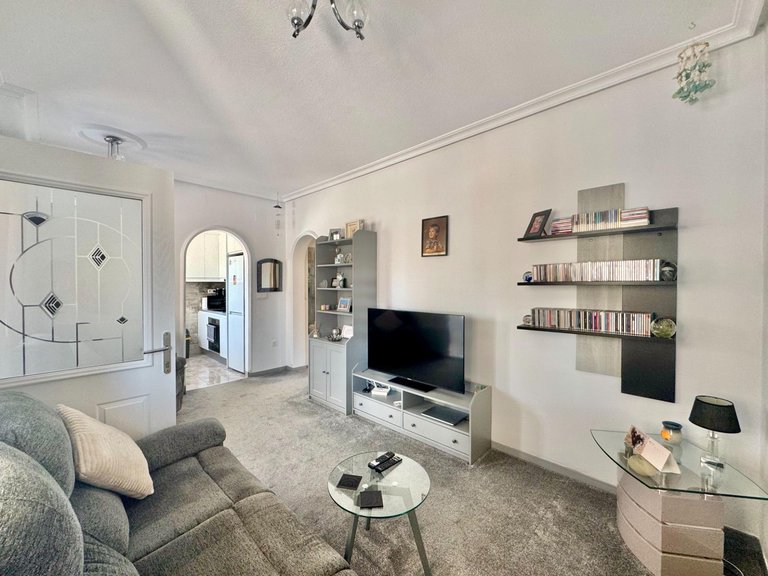 Villa for Sale in Orihuela Costa, Alicante 10