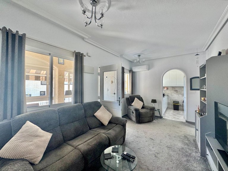 Villa for Sale in Orihuela Costa, Alicante 11