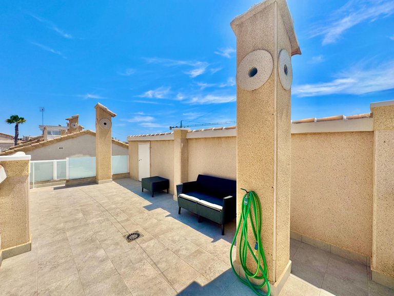 Villa for Sale in Orihuela Costa, Alicante 18