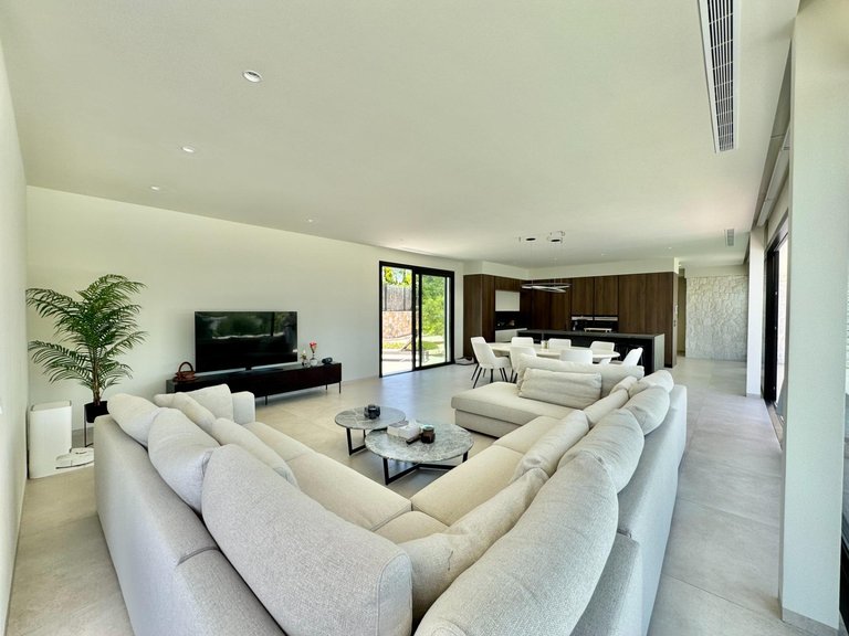 Villa for Sale in Inland Orihuela, Alicante 14