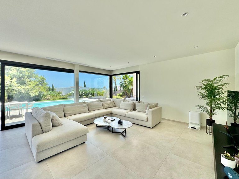 Villa for Sale in Inland Orihuela, Alicante 15