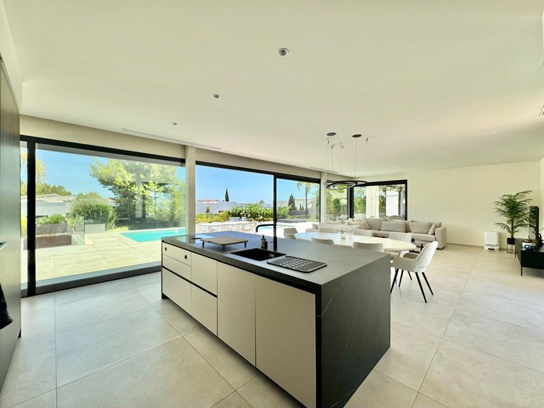 Villa for Sale in Inland Orihuela, Alicante 19