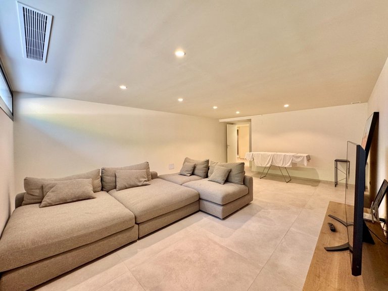 Villa for Sale in Inland Orihuela, Alicante 39