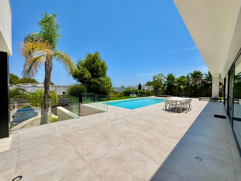 Villa for Sale in Inland Orihuela, Alicante 4
