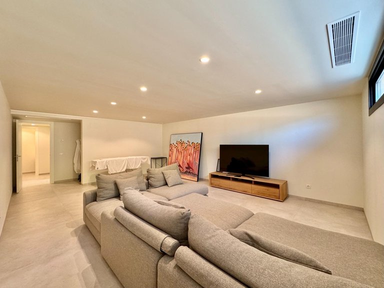 Villa for Sale in Inland Orihuela, Alicante 48