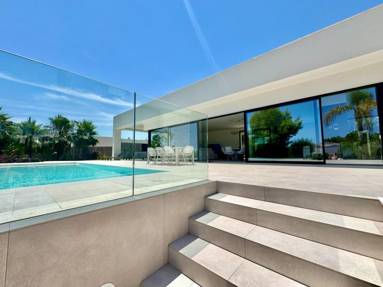 Villa for Sale in Inland Orihuela, Alicante 5