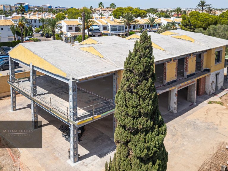 Villa for Sale in Costa Blanca Cabo Roig, Alicante 12