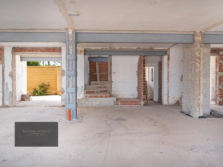 Villa for Sale in Costa Blanca Cabo Roig, Alicante 18