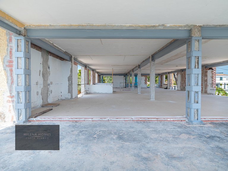 Villa for Sale in Costa Blanca Cabo Roig, Alicante 23