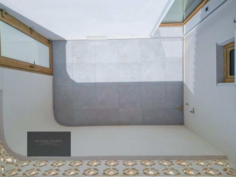 Villa for Sale in Costa Blanca Cabo Roig, Alicante 10