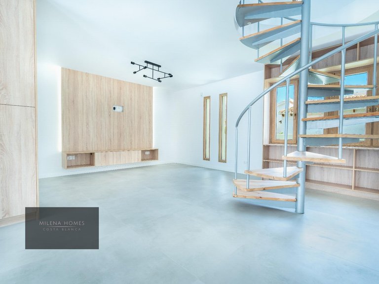 Villa for Sale in Costa Blanca Cabo Roig, Alicante 12