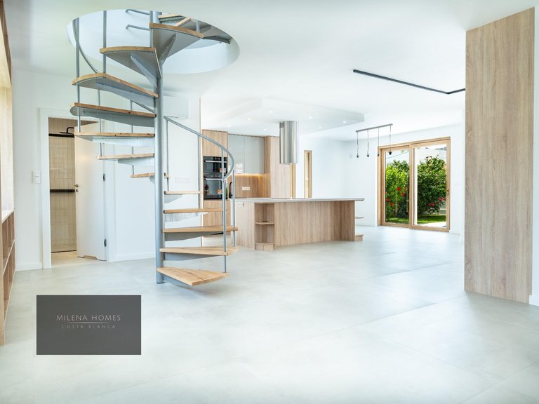 Villa for Sale in Costa Blanca Cabo Roig, Alicante 13