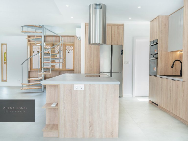 Villa for Sale in Costa Blanca Cabo Roig, Alicante 16