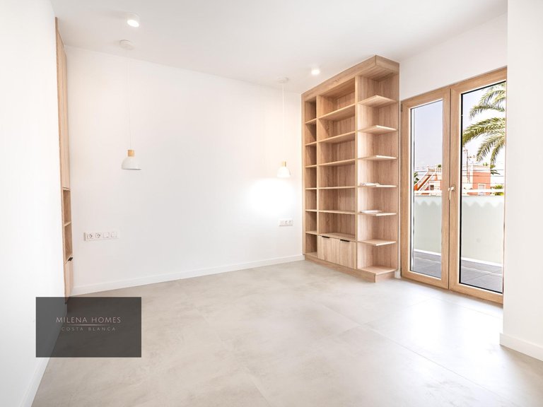 Villa for Sale in Costa Blanca Cabo Roig, Alicante 42