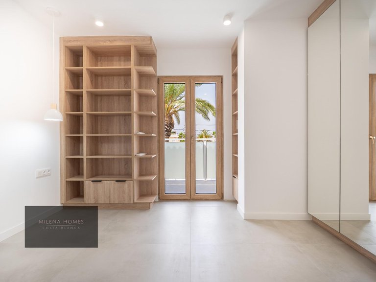 Villa for Sale in Costa Blanca Cabo Roig, Alicante 44