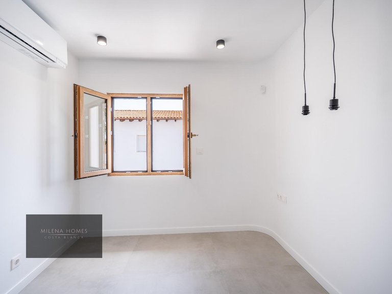 Villa for Sale in Costa Blanca Cabo Roig, Alicante 47