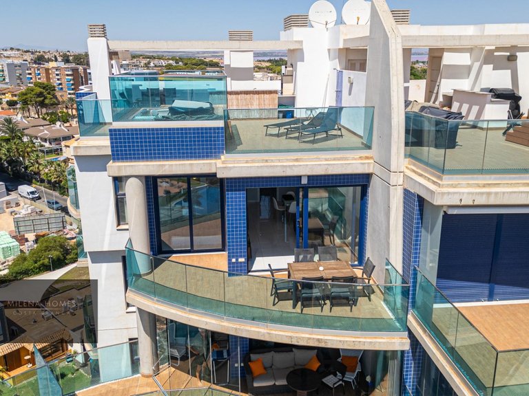 Penthouse for Sale in Costa Blanca Torrevieja, Alicante 3