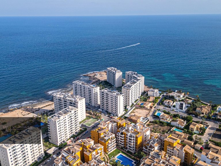 Apartment for Sale in Costa Blanca Torrevieja, Alicante 10