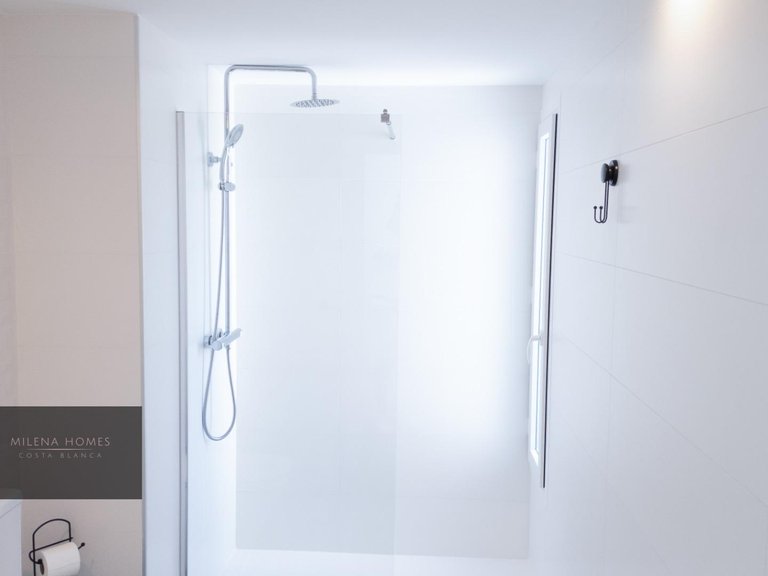 Apartment for Sale in Costa Blanca Torrevieja, Alicante 8