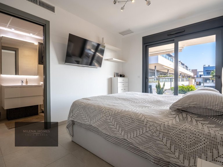 Apartment for Sale in Costa Blanca Orihuela Costa, Alicante 28