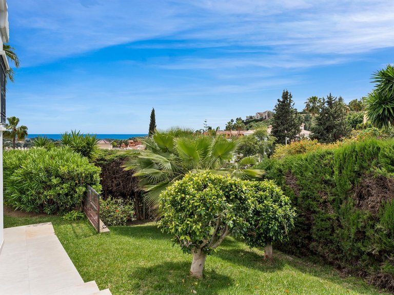 Villa for Sale in Benahavís, Malaga 13
