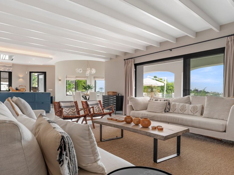 Villa for Sale in Benahavís, Malaga 22
