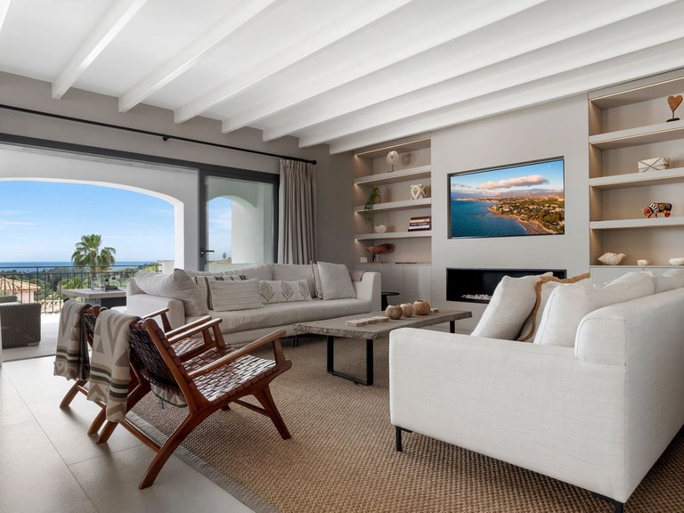 Villa for Sale in Benahavís, Malaga 24
