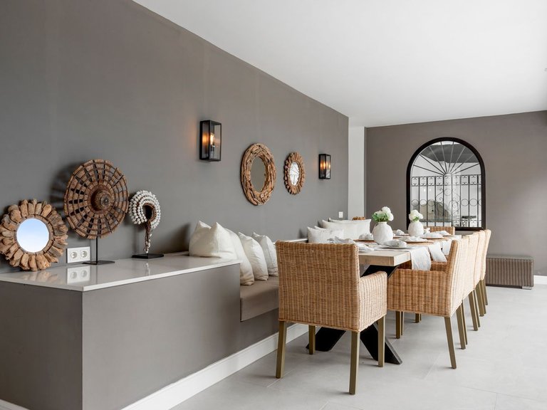 Villa for Sale in Benahavís, Malaga 31