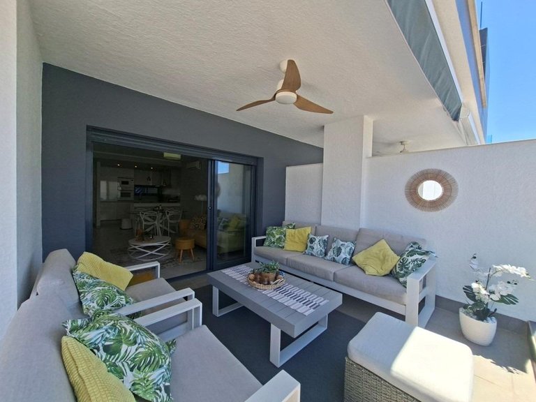 Apartment for Sale in El Raso, Alicante 2