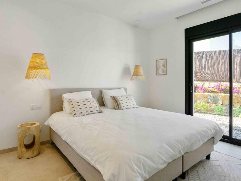 Villa for Sale in Las Colinas Golf, Alicante 9