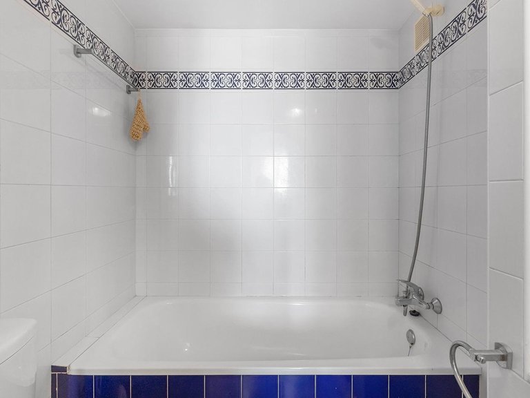 Apartment for Sale in Torrevieja, Alicante 13