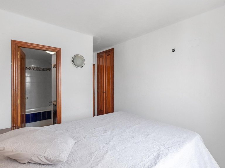 Apartment for Sale in Torrevieja, Alicante 11