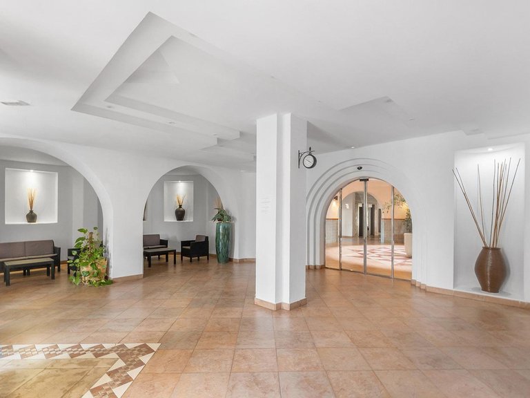 Apartment for Sale in Torrevieja, Alicante 28