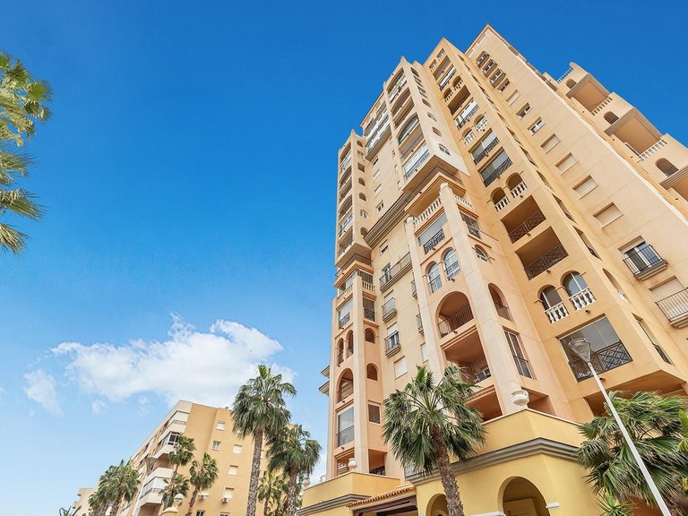 Apartment for Sale in Torrevieja, Alicante 33