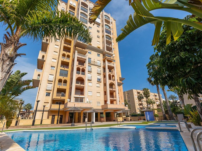 Apartment for Sale in Torrevieja, Alicante 36