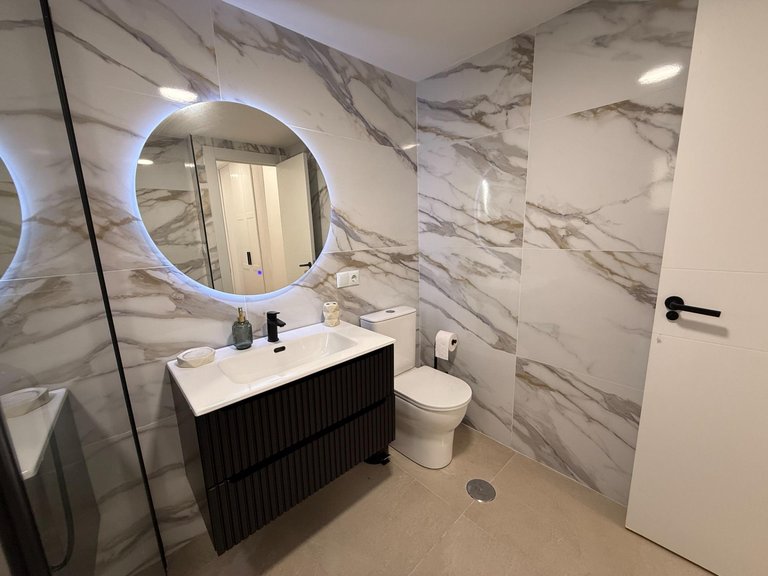 Apartment for Sale in Torrevieja, Alicante 16