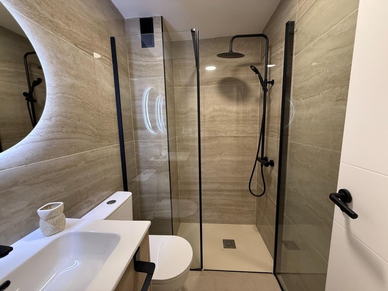 Apartment for Sale in Torrevieja, Alicante 27