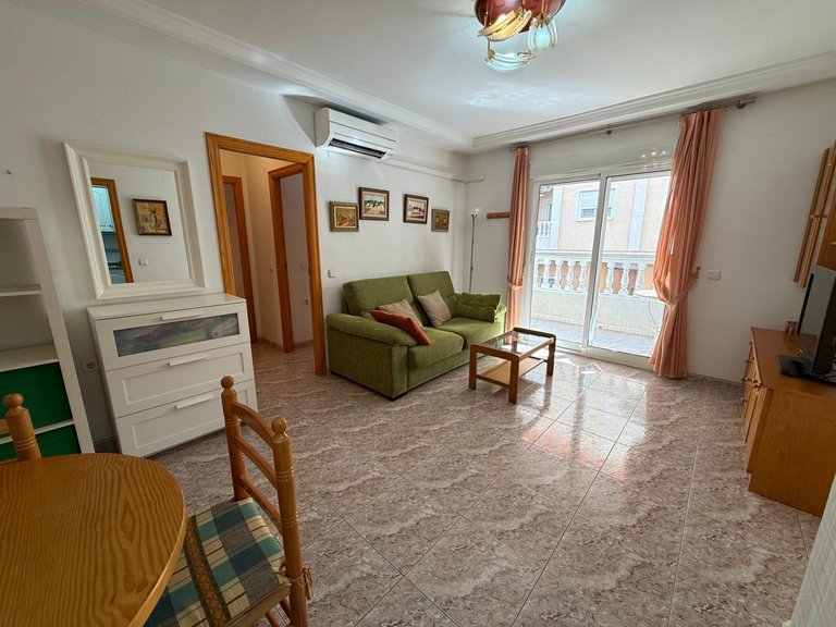 Apartment for Sale in Torrevieja, Alicante 25