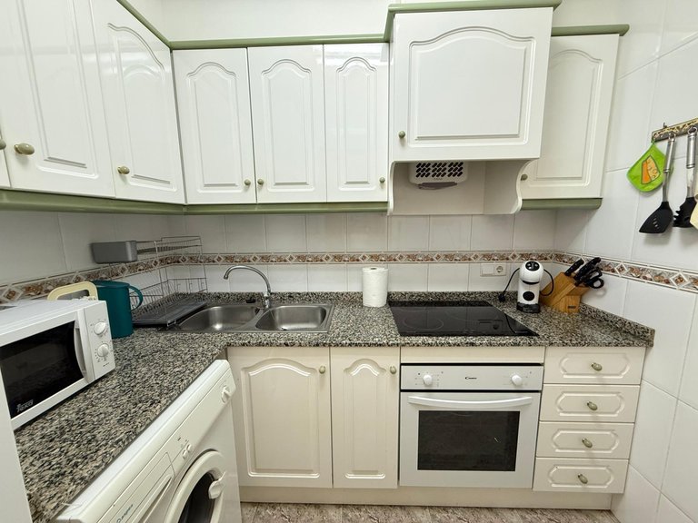 Apartment for Sale in Torrevieja, Alicante 36