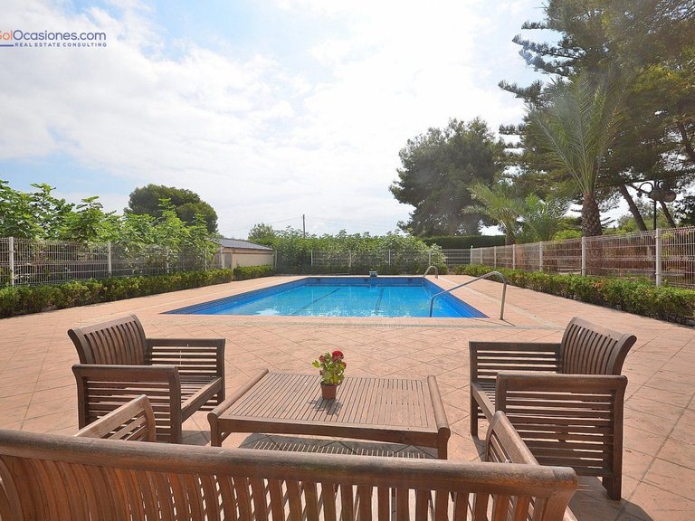 Villa for Sale in Costa Blanca Torrevieja, Alicante 23