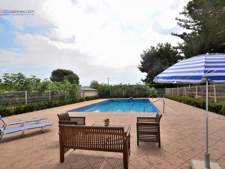 Villa for Sale in Costa Blanca Torrevieja, Alicante 5