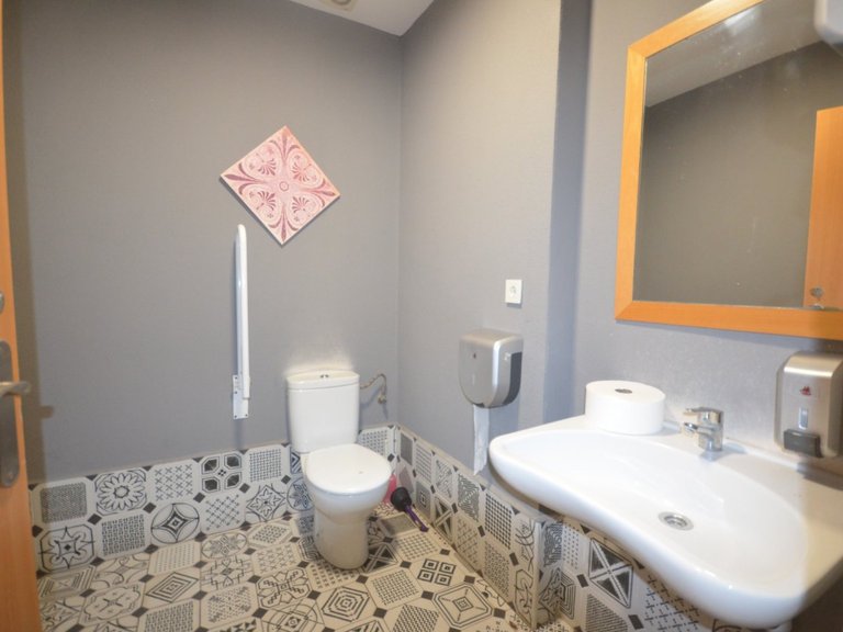 Commercial for Sale in Costa Blanca Torrevieja, Alicante 21