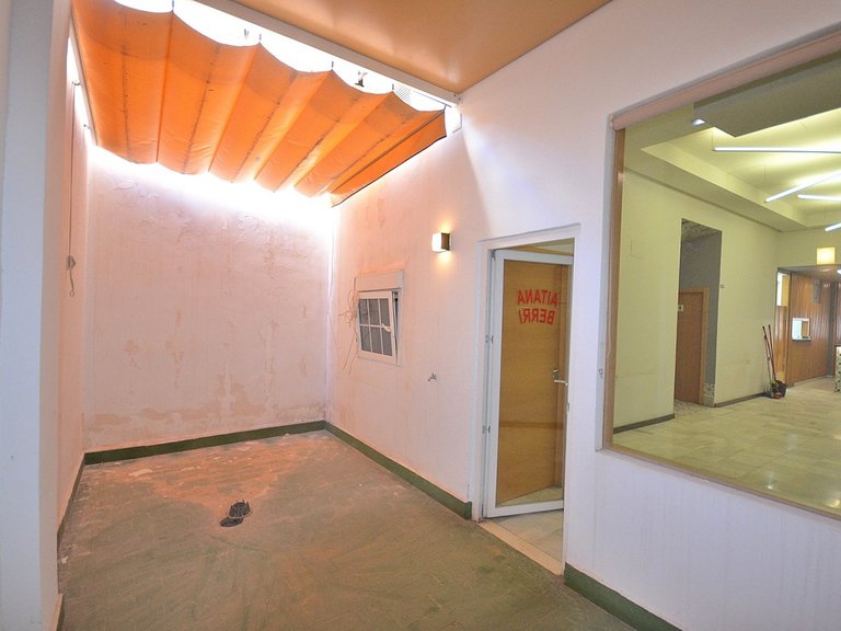 Commercial for Sale in Costa Blanca Torrevieja, Alicante 22